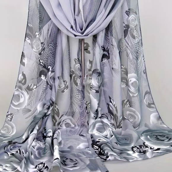 Accessories - 2/$40 Vintage Look Floral Gray Scarf